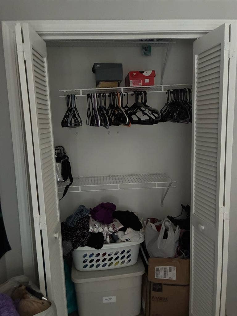 Apt J2 One bed, one bath furnished