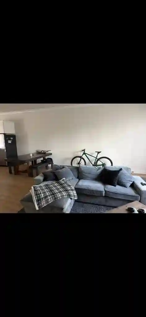 Looking for 4th roomate