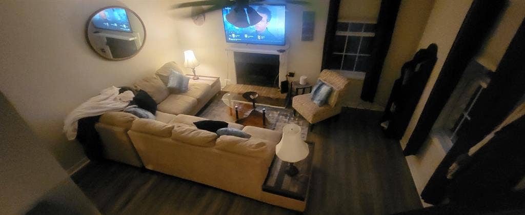Cozy duplex near Everything
