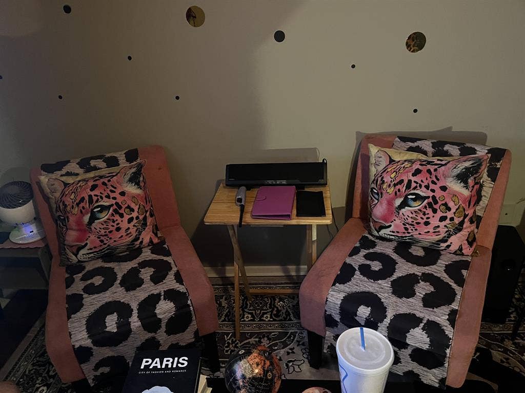 Midtown bedroom/ shared bathroom