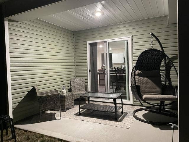 Private room for rent