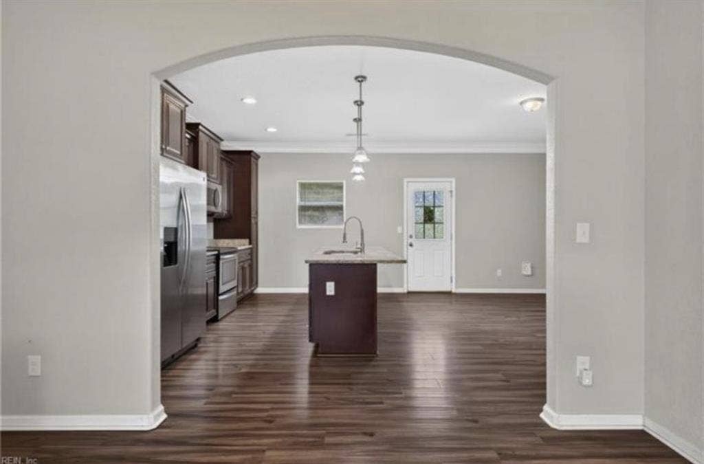 Beautiful 4 Bedrooms house