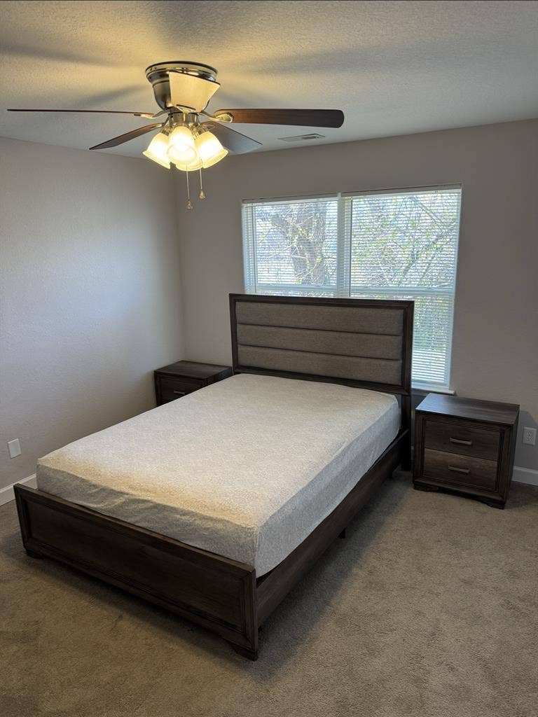 Beautiful furnished room