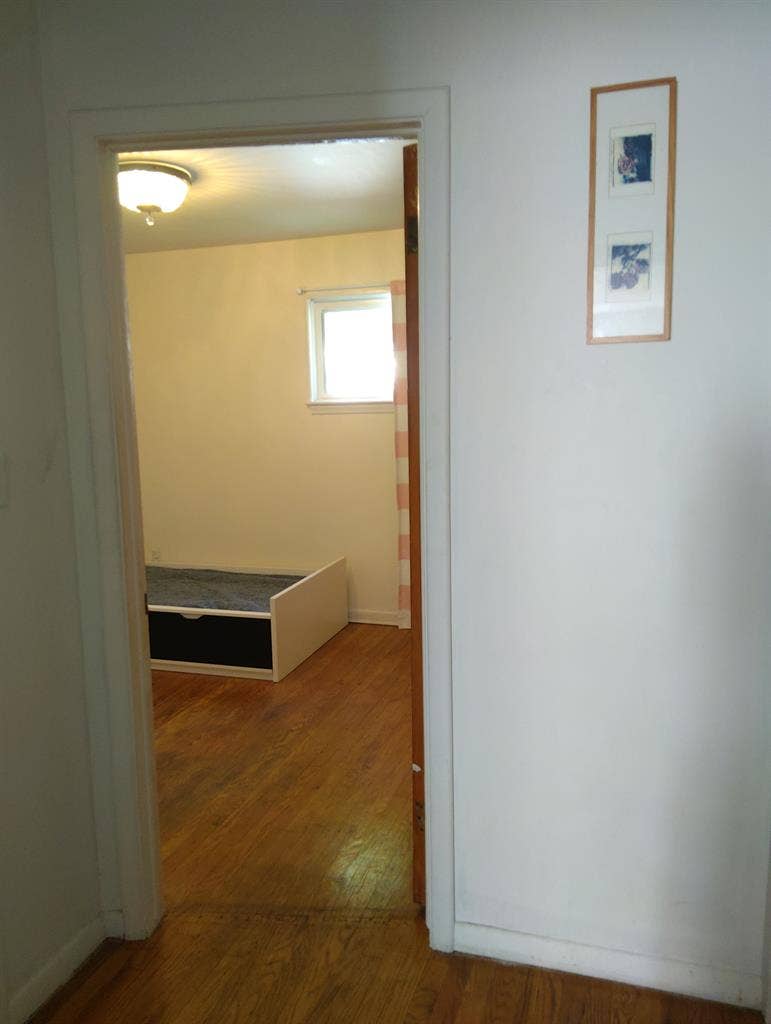 Single Bedroom Available