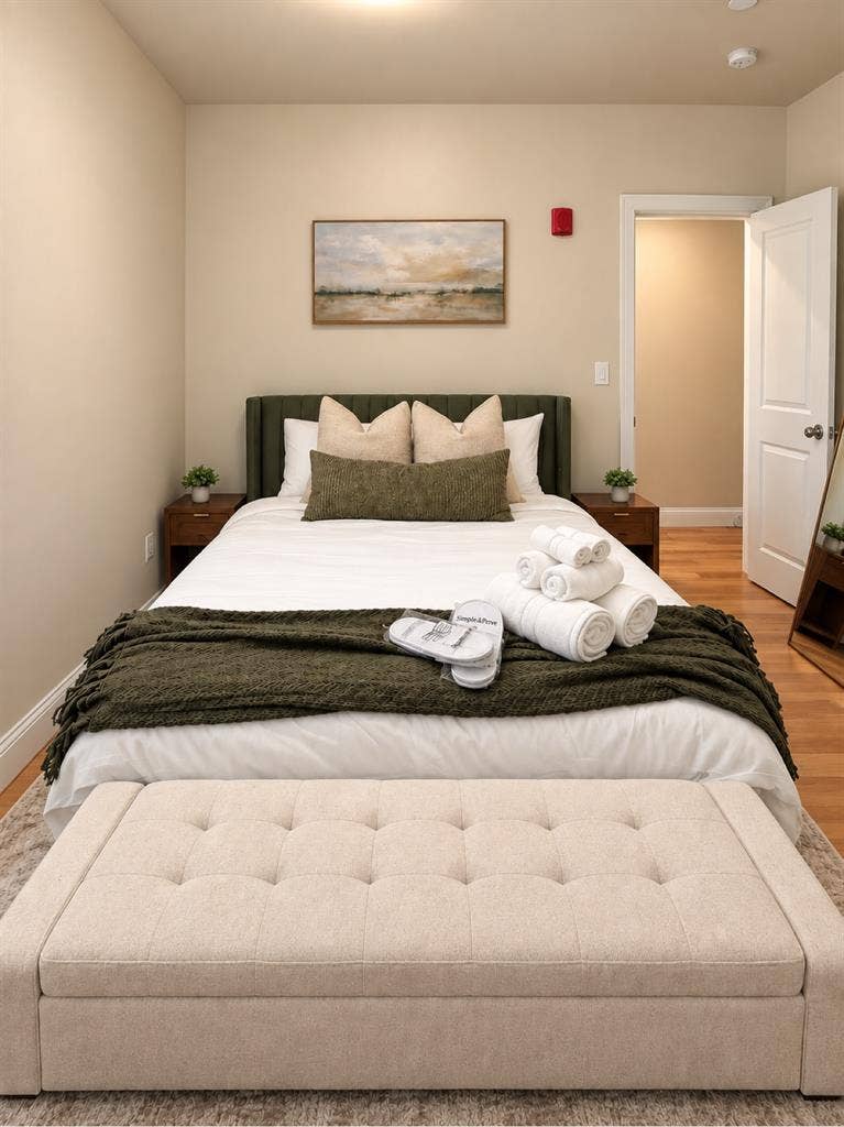 Whole place 3beds 1.5 bath