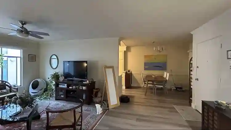 Room available in Pasadena!