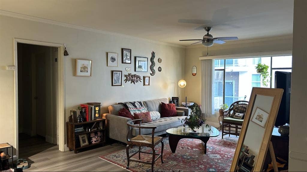Room available in Pasadena!