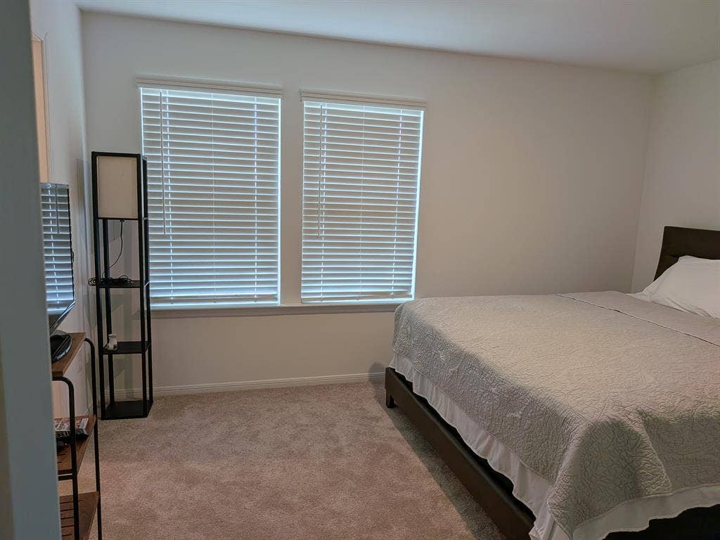Furnished Master Suite in Crosby
