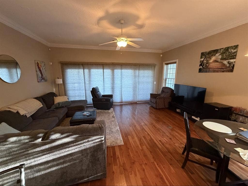 Open room in Jax Beach!