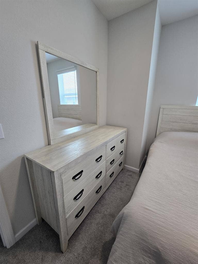 Room for rent at Tyson Ranch