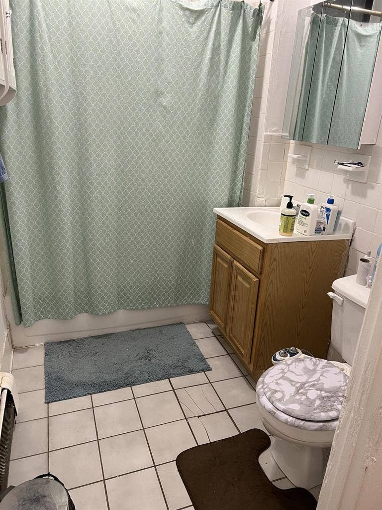 Cozy Room in Central Harlem