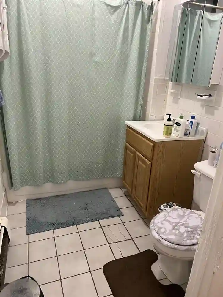 Cozy Room in Central Harlem