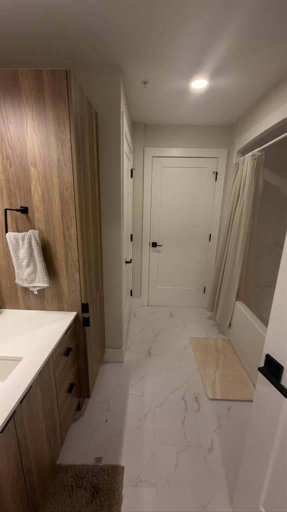 1 Bed 1 Bath in shared apartment