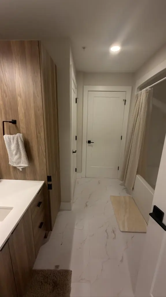 1 Bed 1 Bath in shared apartment