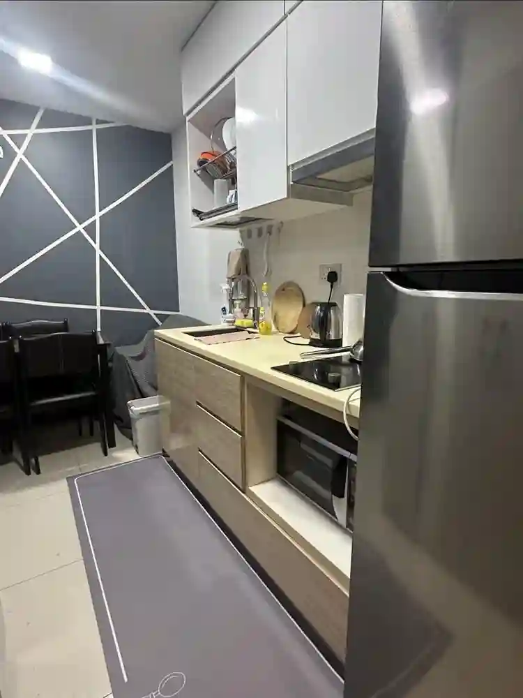 Condo single room