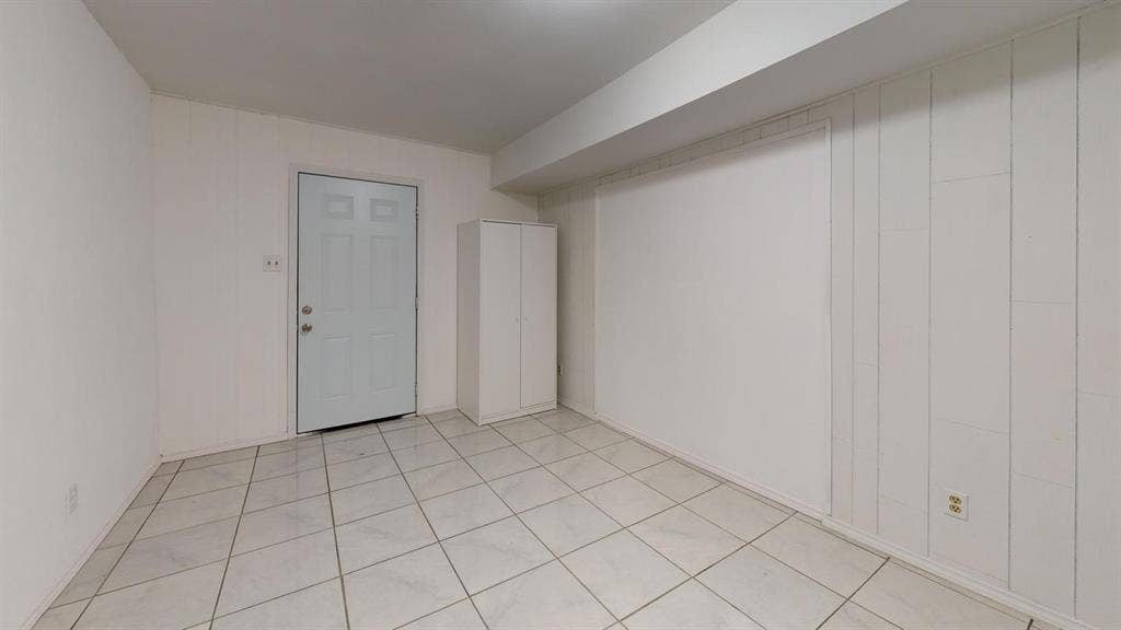 6 BR in Arlington