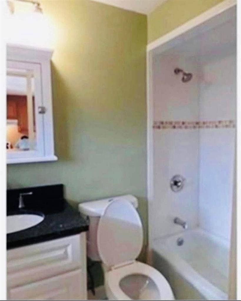 🏡 FOR RENT IN ANDOVER, MA! 🏡