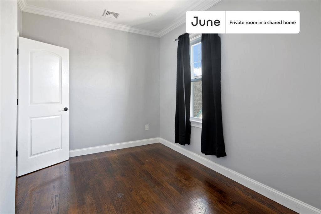 4 BR in Boston