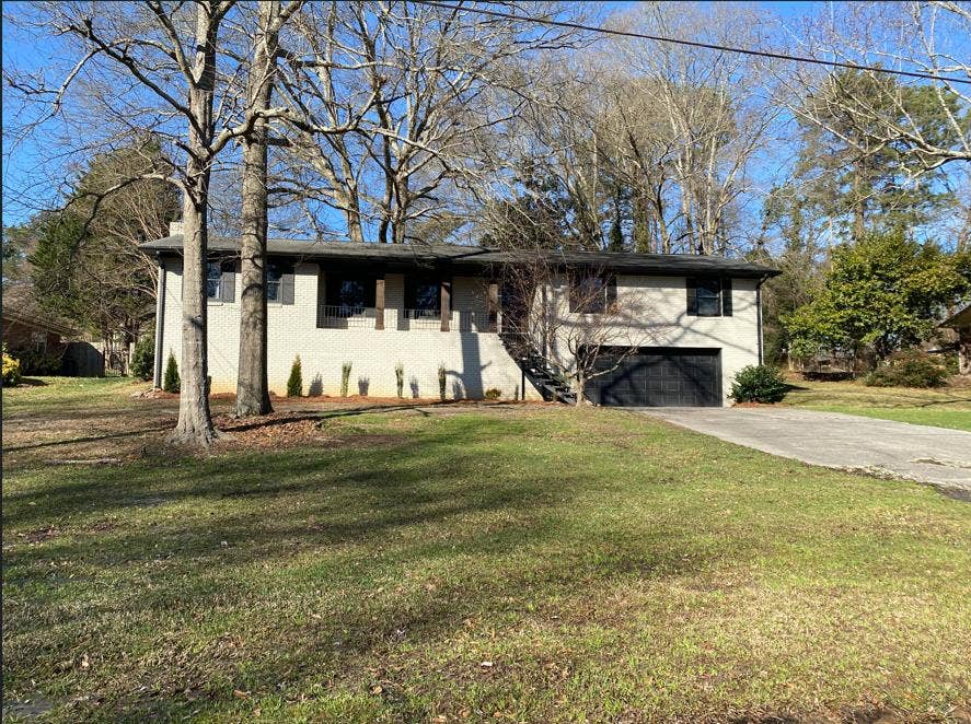 Room for Rent Beautiful Home