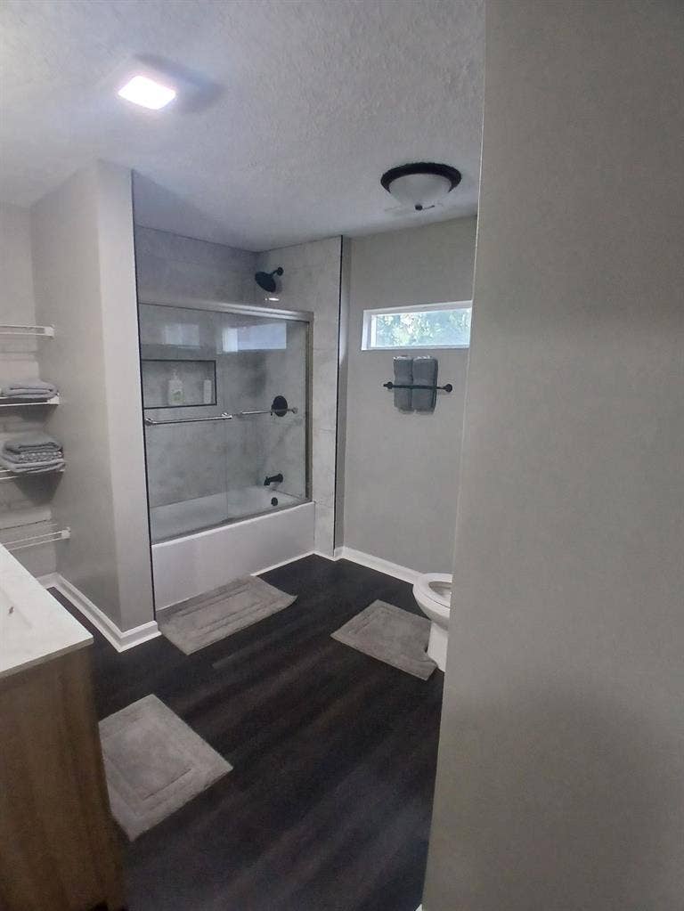 2 Rooms For Rent