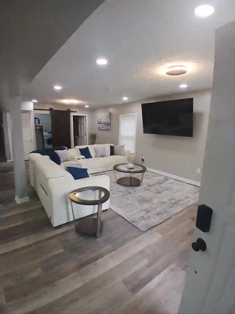 2 Rooms For Rent