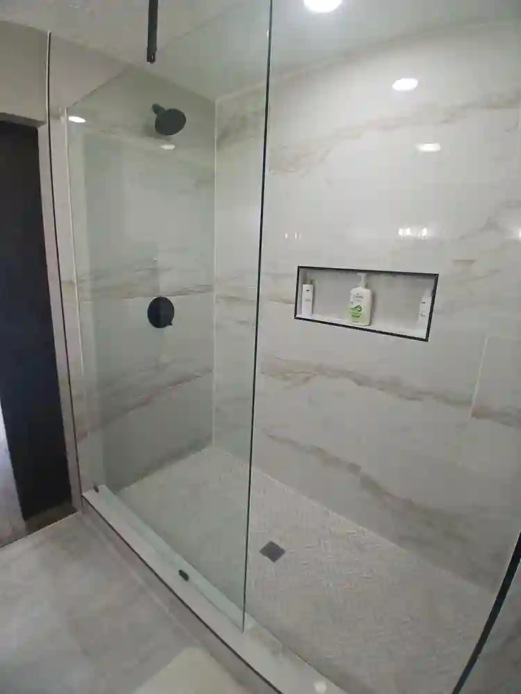 Bedroom w/ Bath, Closet and Balcony