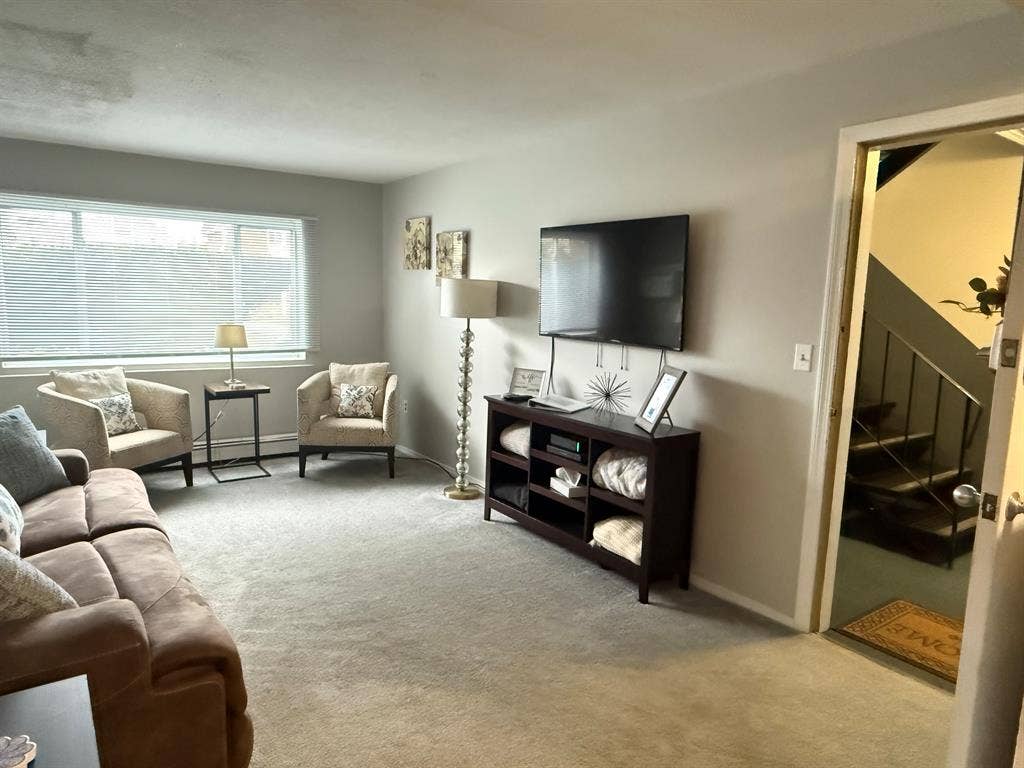 Fully Furnished Short Term Rental