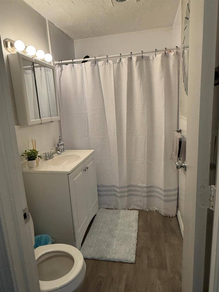 Fully Furnished Short Term Rental