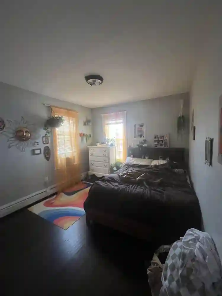 Need a roommate by January 1st:)