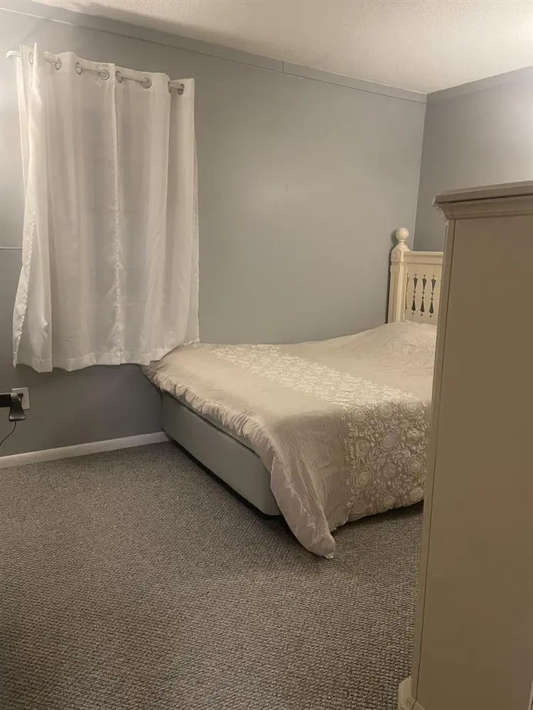 Private Furnished Room