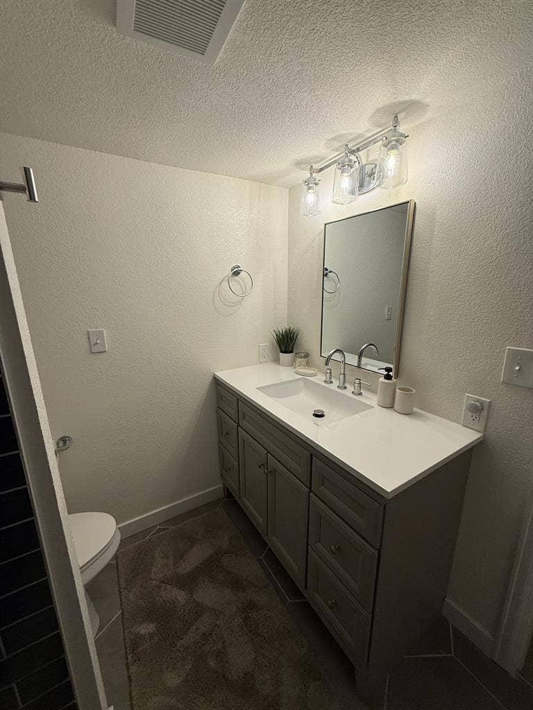 Furnished Room Available