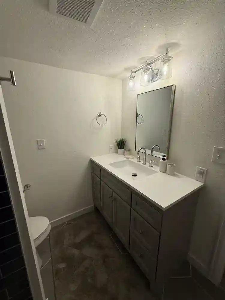 Furnished Room Available
