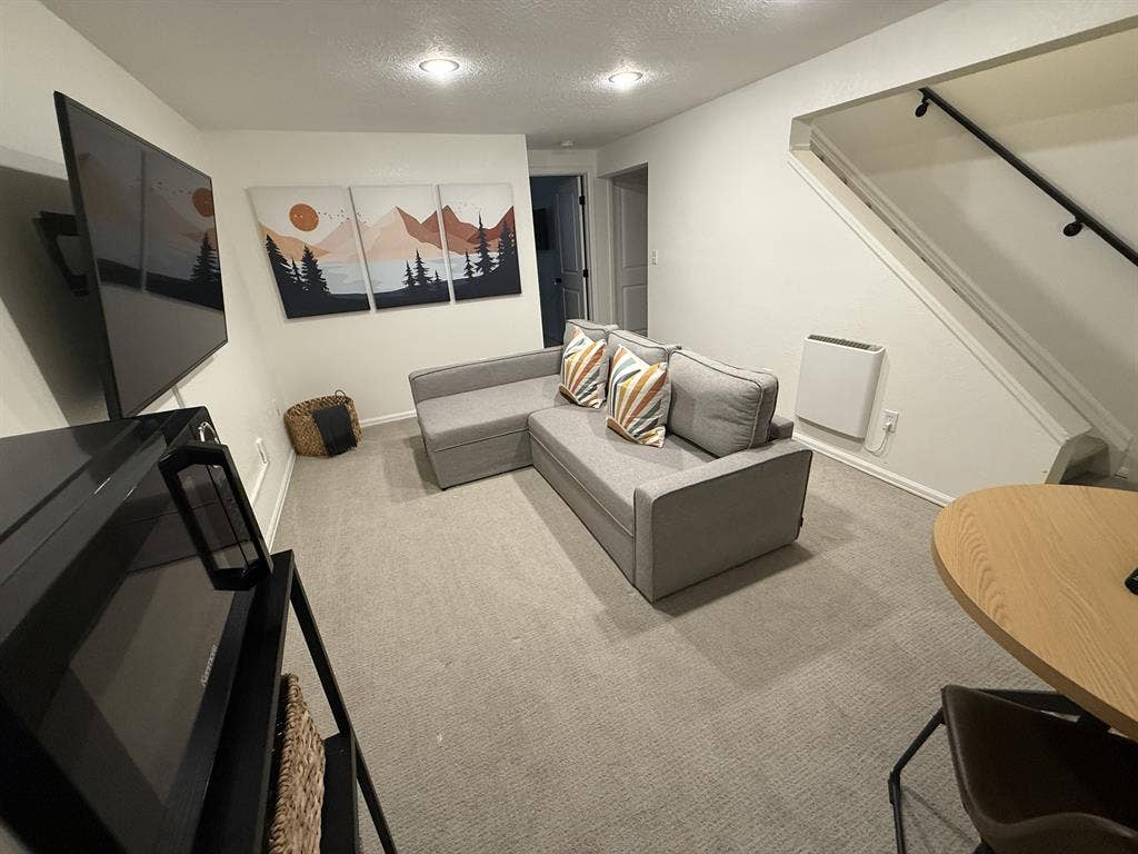 Furnished Room Available