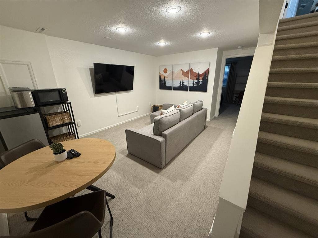 Furnished Room Available
