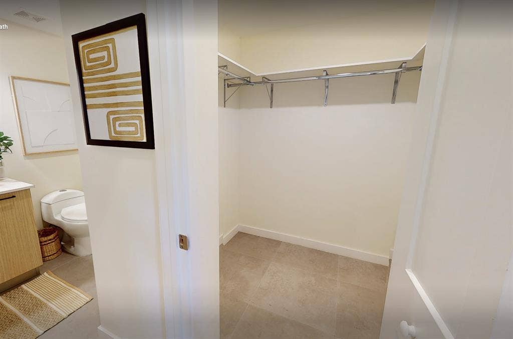LEASE TAKEOVER | Water Views