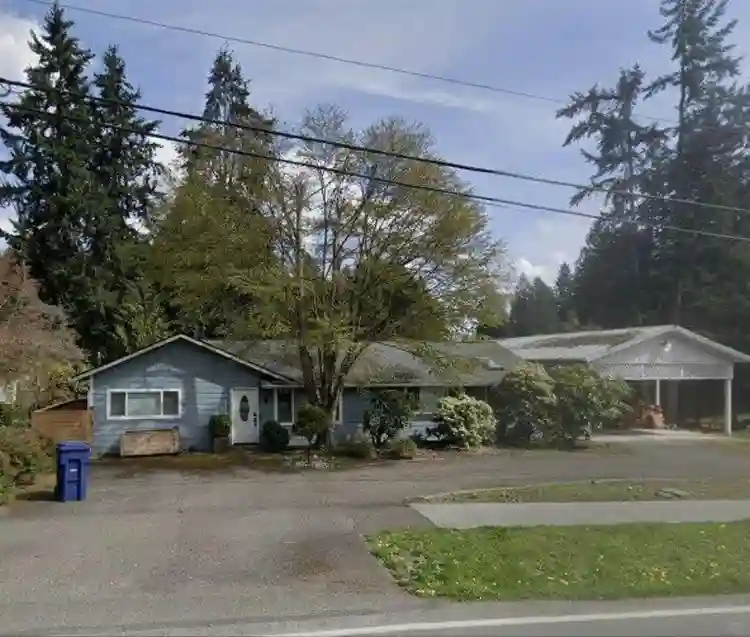 Furnished rooms for rent!