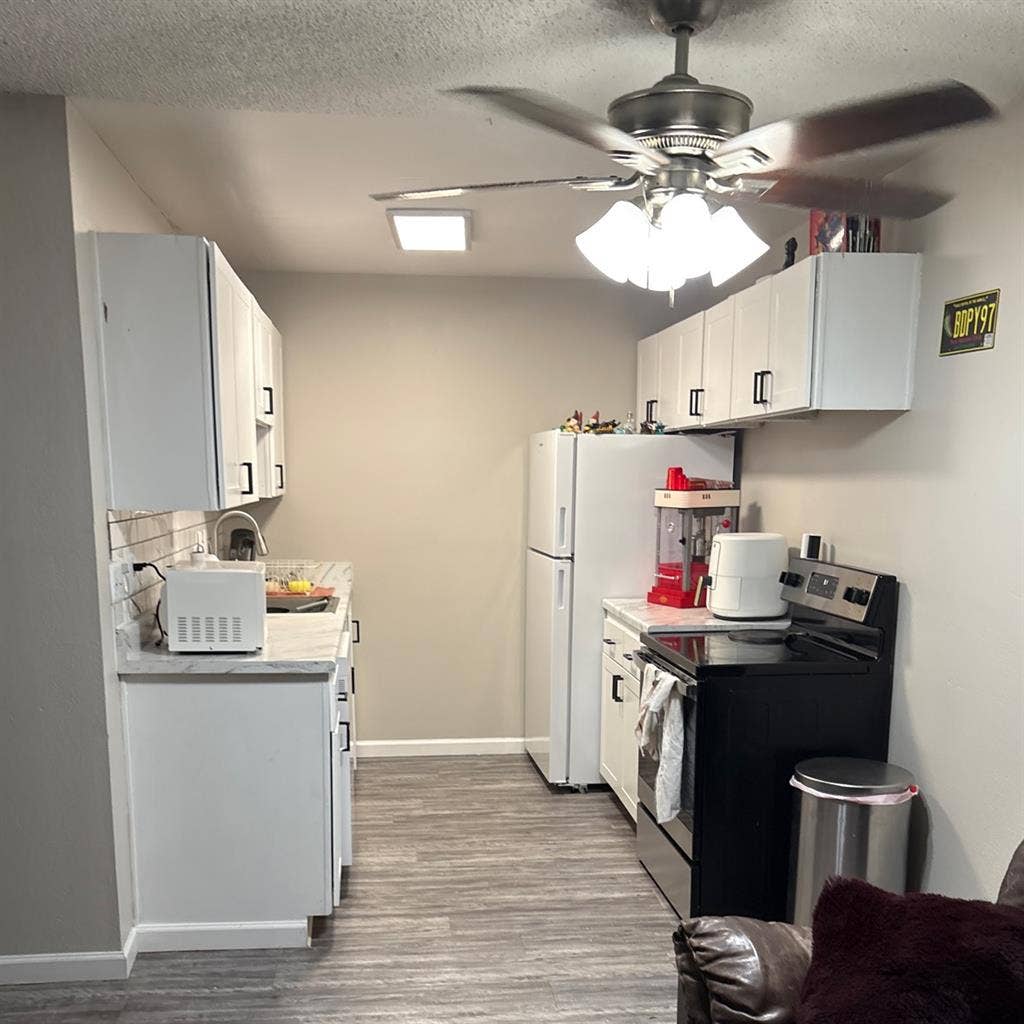 ROOMMATE NEEDED!!!
Two bed one bath