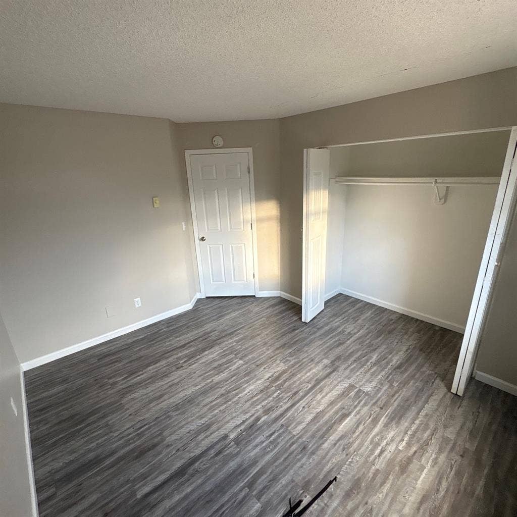 ROOMMATE NEEDED!!!
Two bed one bath