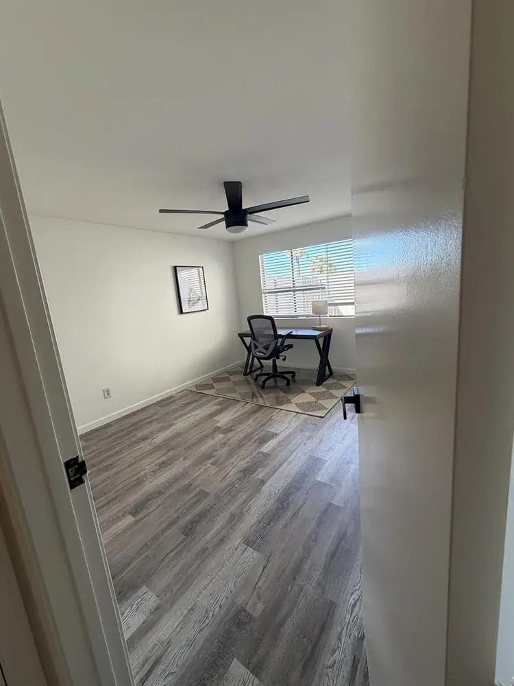 Furnished+Private Bath+Utilities