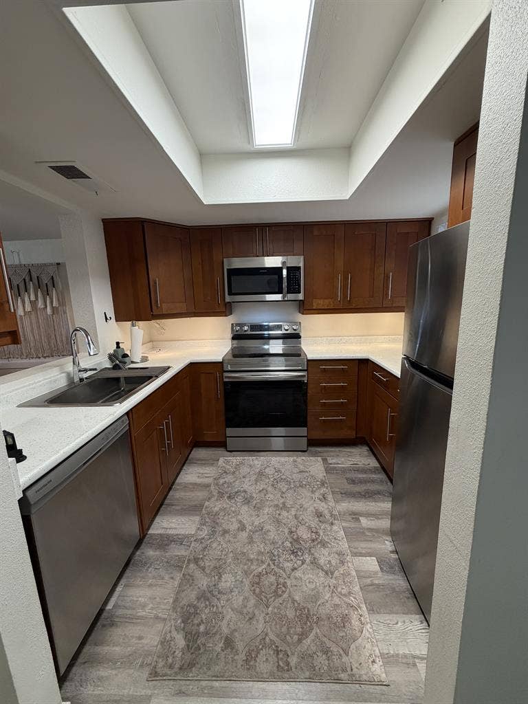 Furnished+Private Bath+Utilities