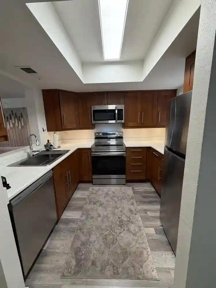 Furnished+Private Bath+Utilities
