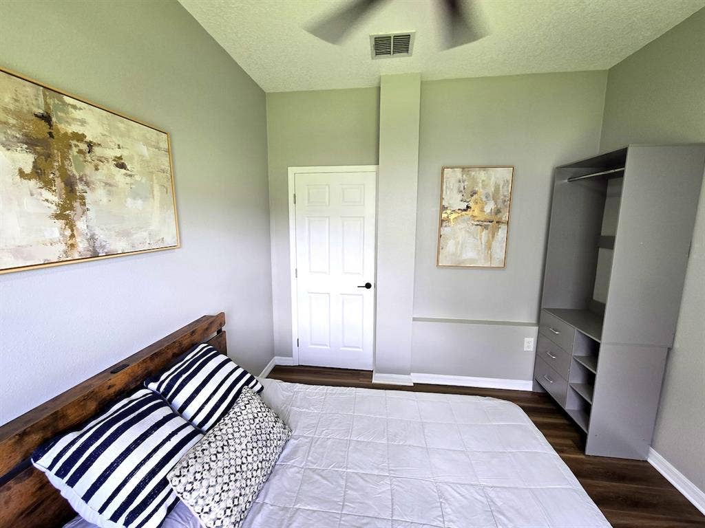 Private Furnished Room – Kissimmee