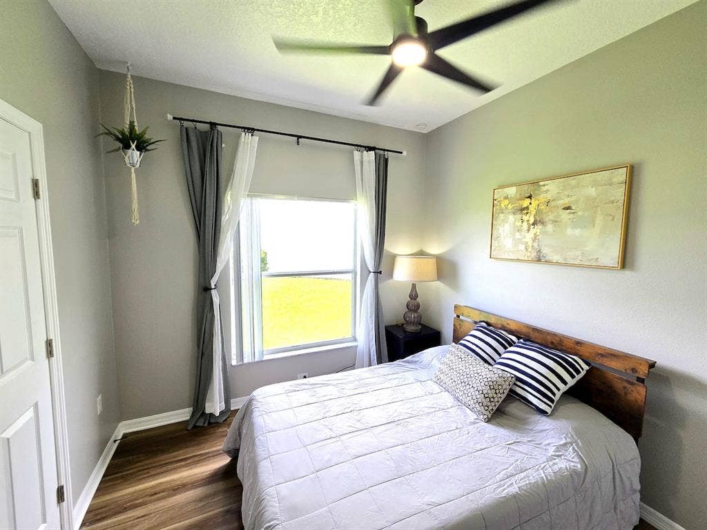 Private Furnished Room – Kissimmee
