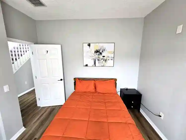 Private Furnished Room – Kissimmee