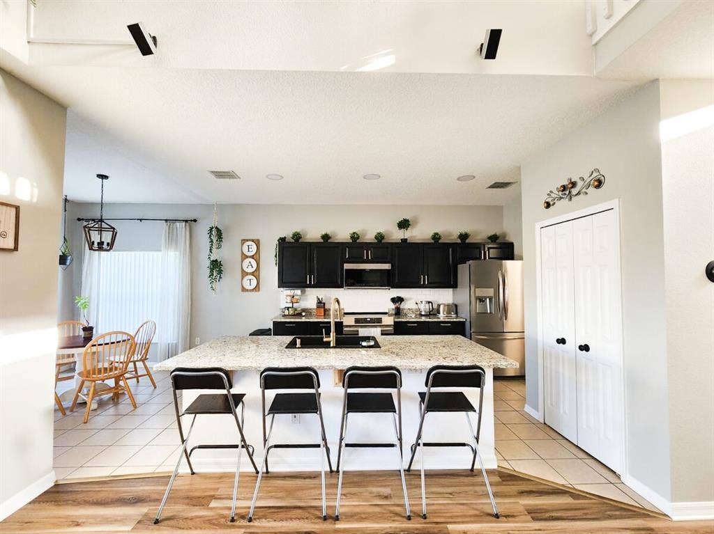 Private Furnished Room – Kissimmee