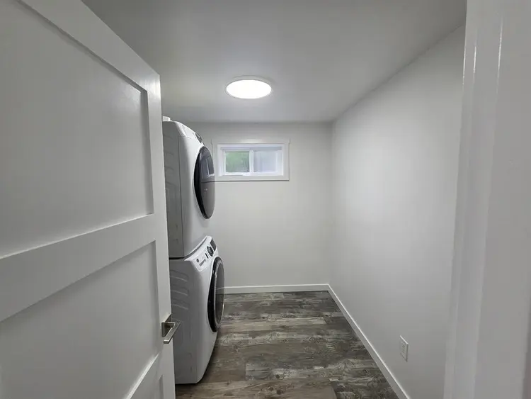 West Seattle 2bd 1bth Apartment