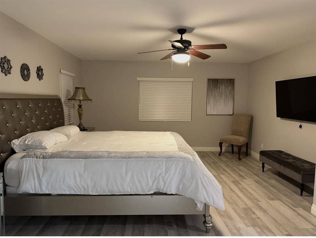 Private room for rent