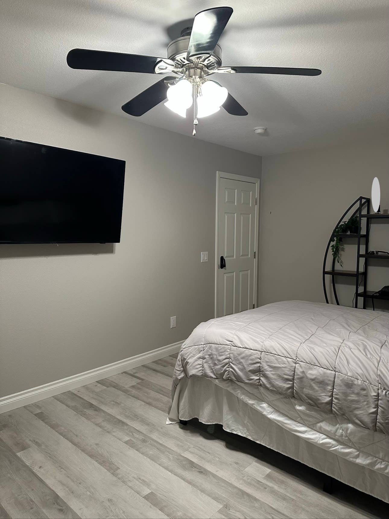 Private room for rent