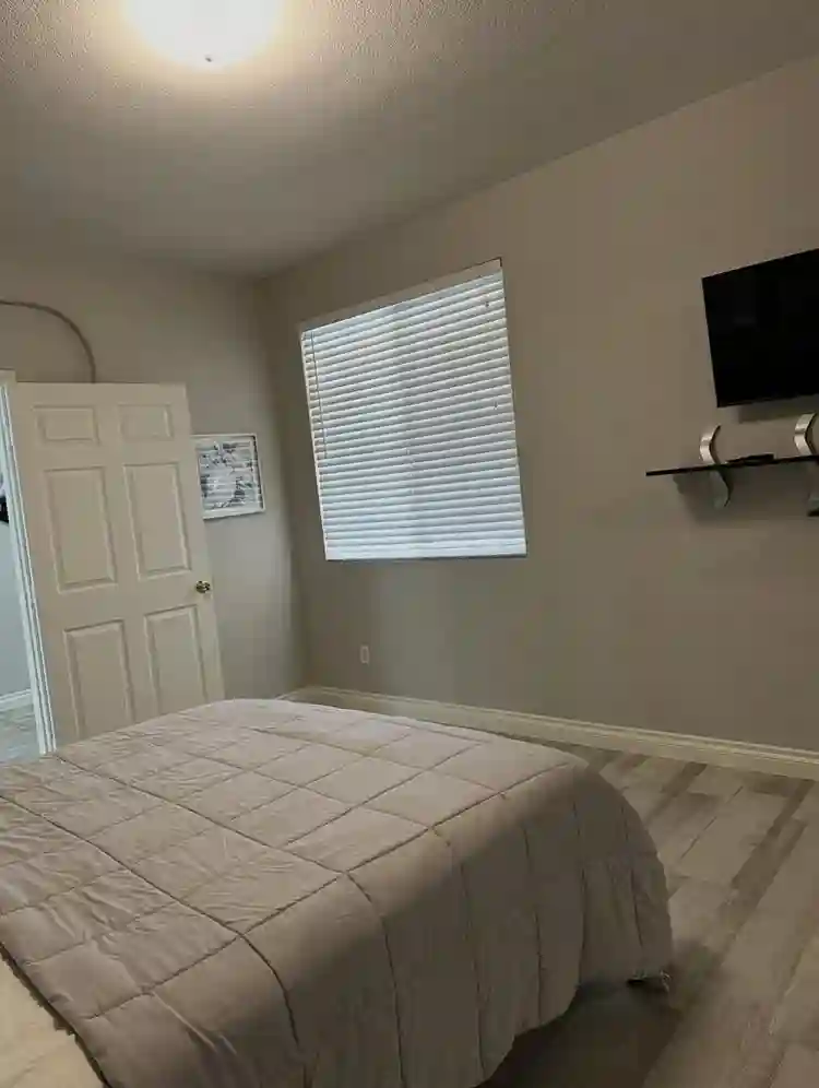Private room for rent