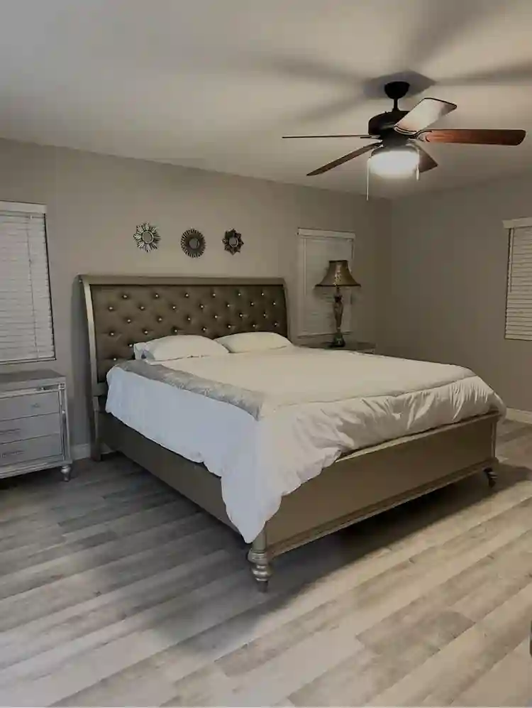 Private room for rent